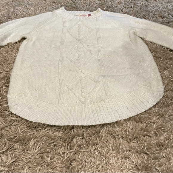 Women’s Cream Knit Sweater - Picture 8 of 10